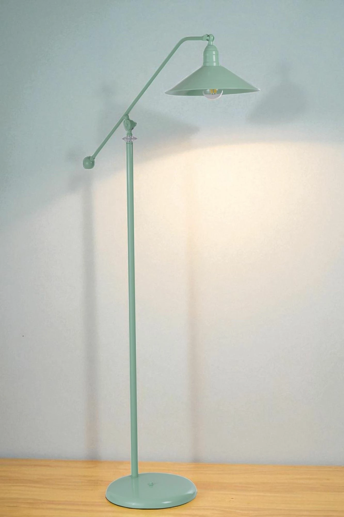 Llambë dyshemeje Opviq, ngjyrë mente, 8959-8