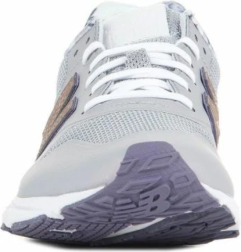 Këpucë New Balance për femra, gri