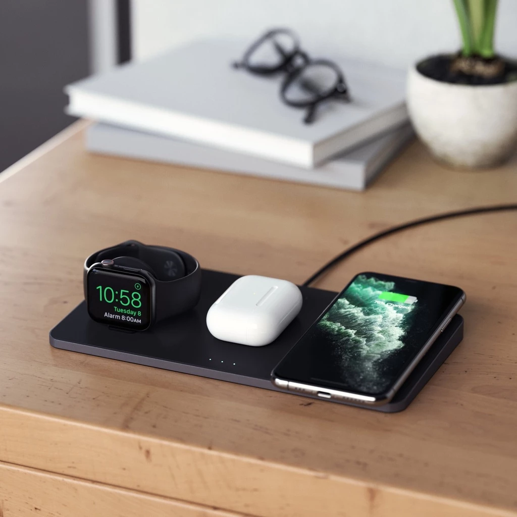 Satechi Trio Wireless Charging Pad (Apple Watch, Airpods, iPhone) - Black