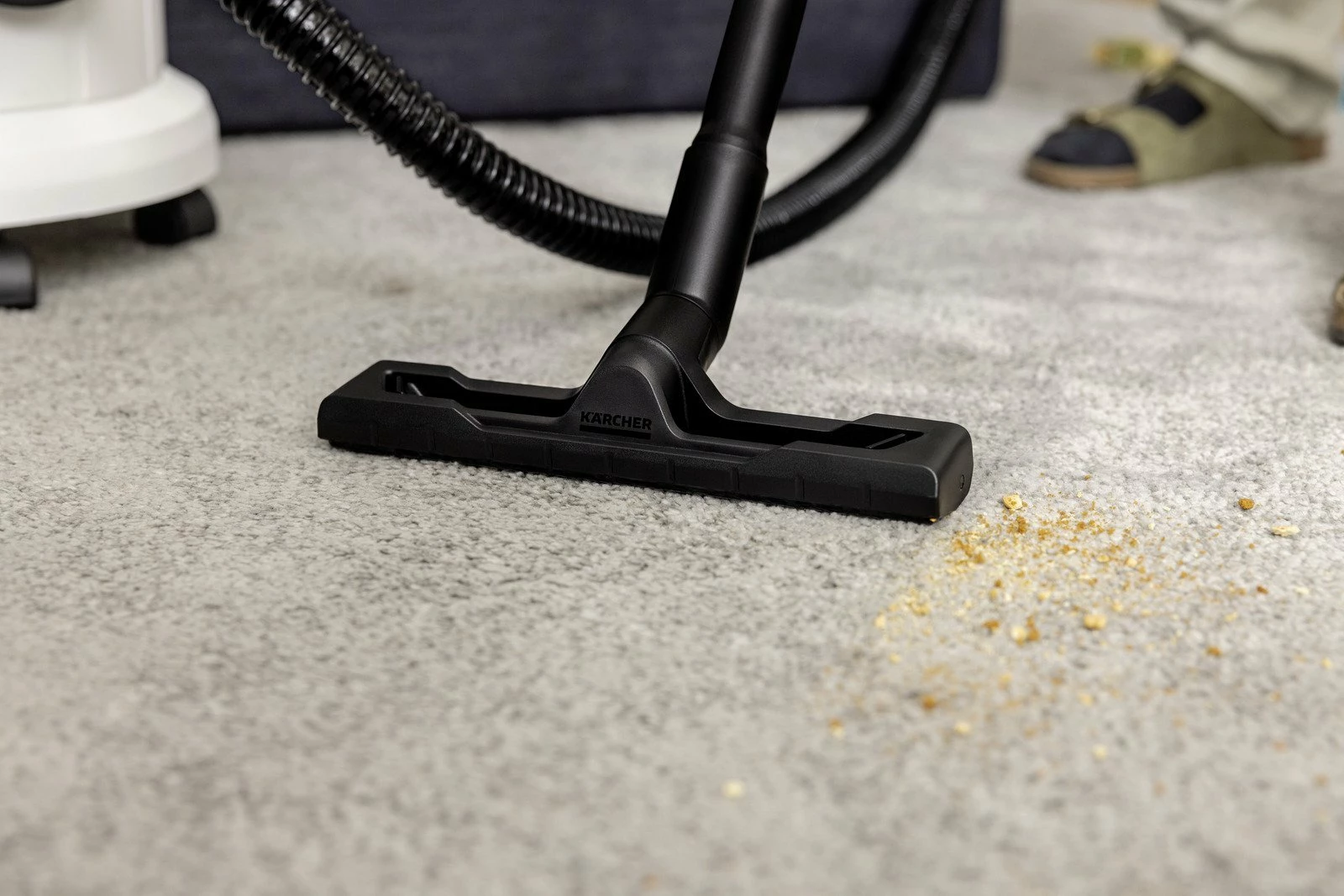 Aspirator larës Kärcher SE 4 Plus 1.081-170.0, 1000 W, 4 L, i bardhë