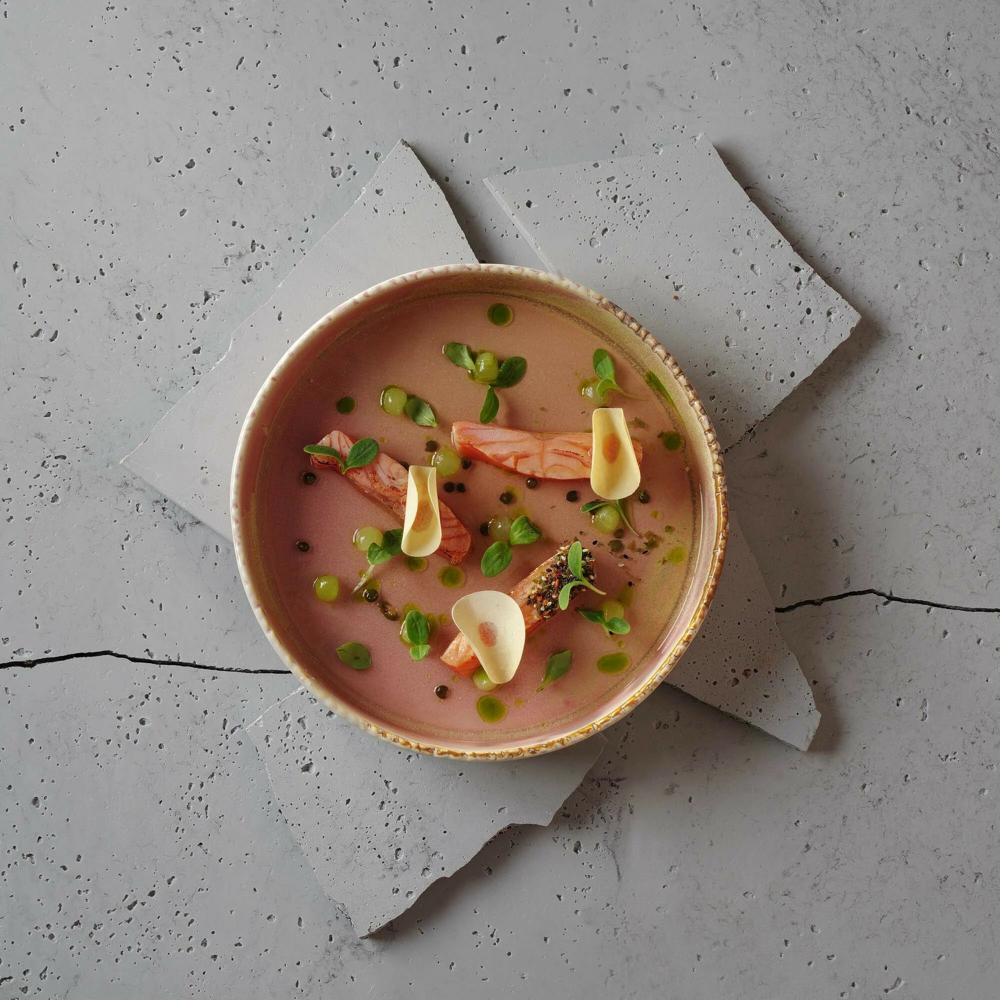 Pjatë prezantimi Fine Dine Rosa Ø220 mm, rozë, set 3 copë