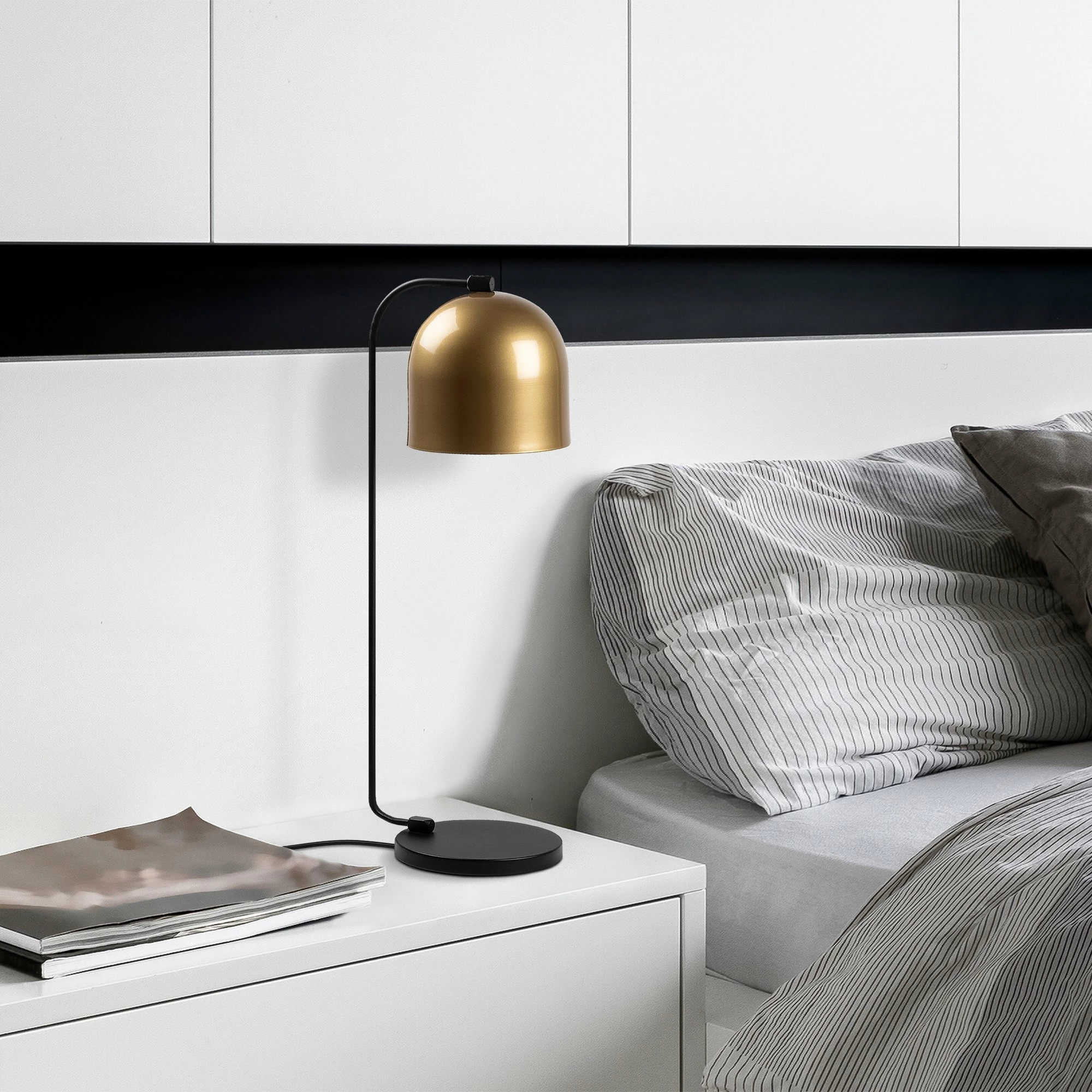 Llambë tavoline Opviq, Epika - 12246, ngjyrë ari e zezë