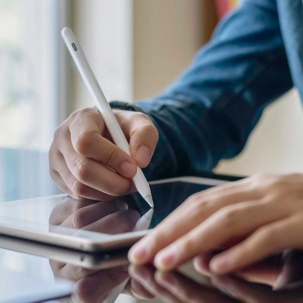 Stylus magnetik UNIQ Pixo Lite 2.0 për iPad, Rozë