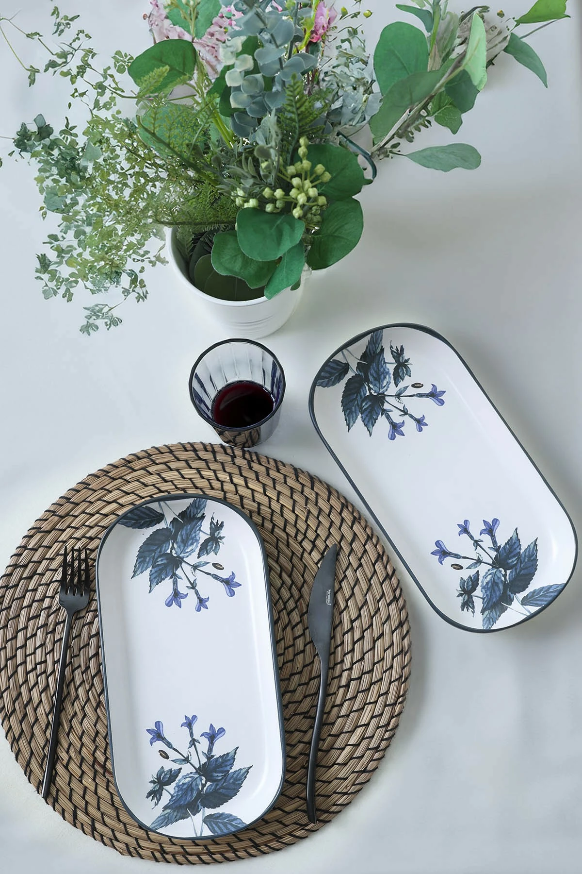 Set pjatash servirëse (2 copë), Hermia Concept, X00018836