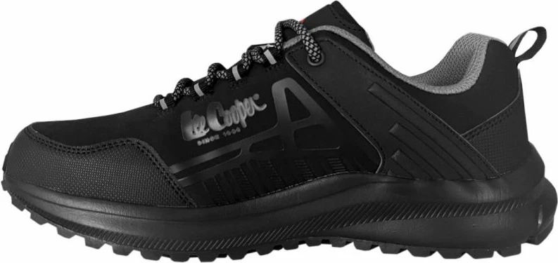 Atlete për meshkuj Lee Cooper, të zeza