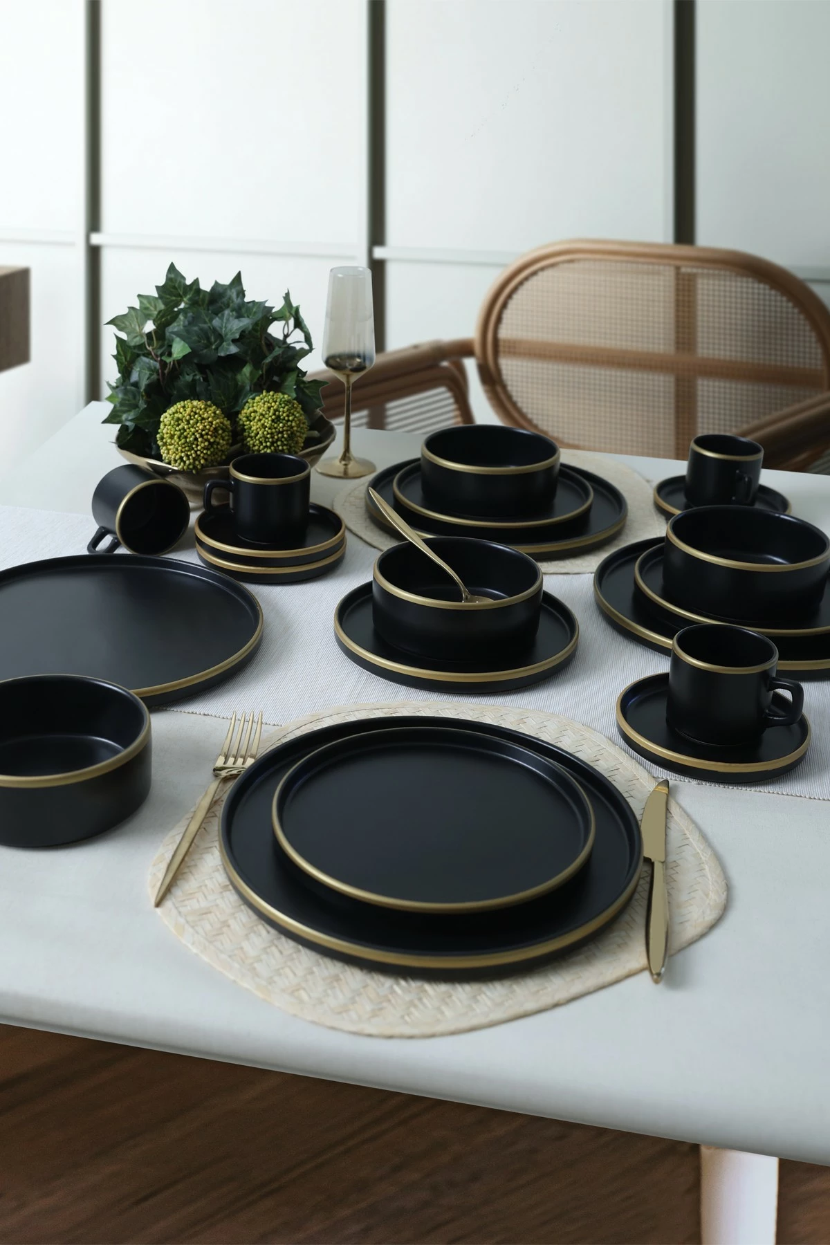 Set darke 20 pjesësh Hermia Concept, X00018939, ngjyrë e zezë mat