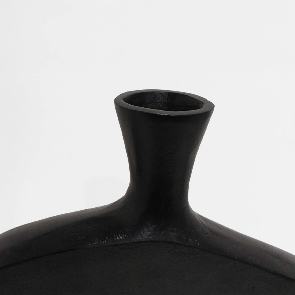 Vazo ovale abstrakte, alumin i zi, 37x6x50cm