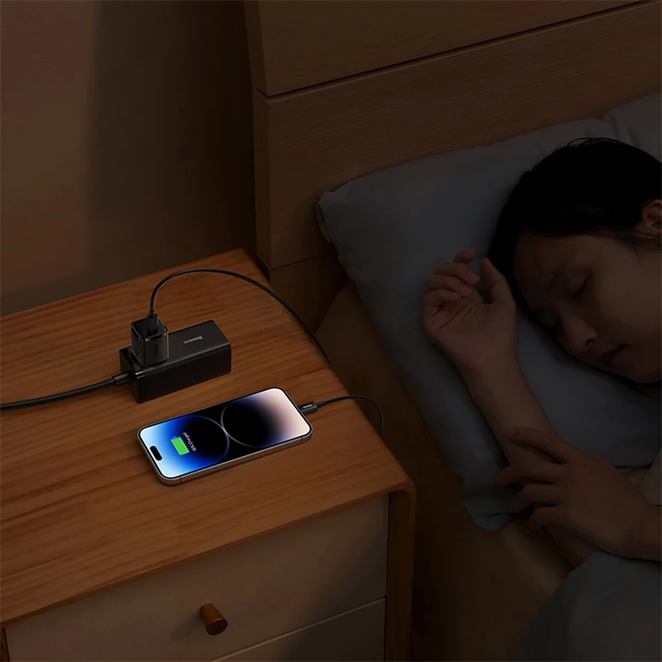 Karikues muri Baseus Cube Pro 30W, USB-C, i zi