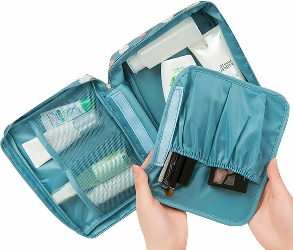 Çantë udhëtimi për kozmetikë 