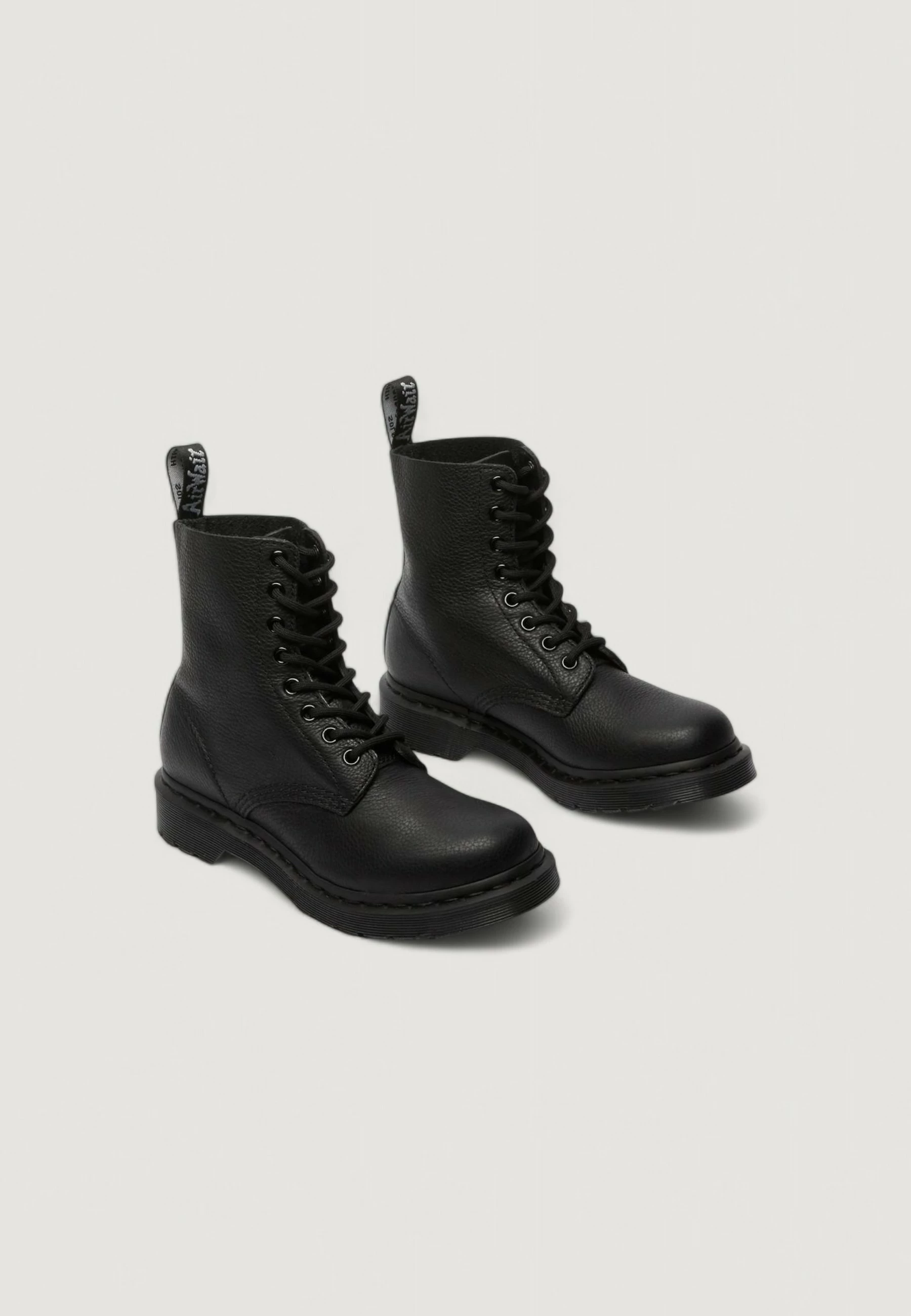Çizme për femra Dr. Martens 1460 Pascal Mono, të zeza [Madhësia: 36]
