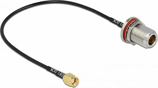 Kabllo antene DeLOCK RG-174 0.3 m, RP-SMA plug në N jack, e zezë