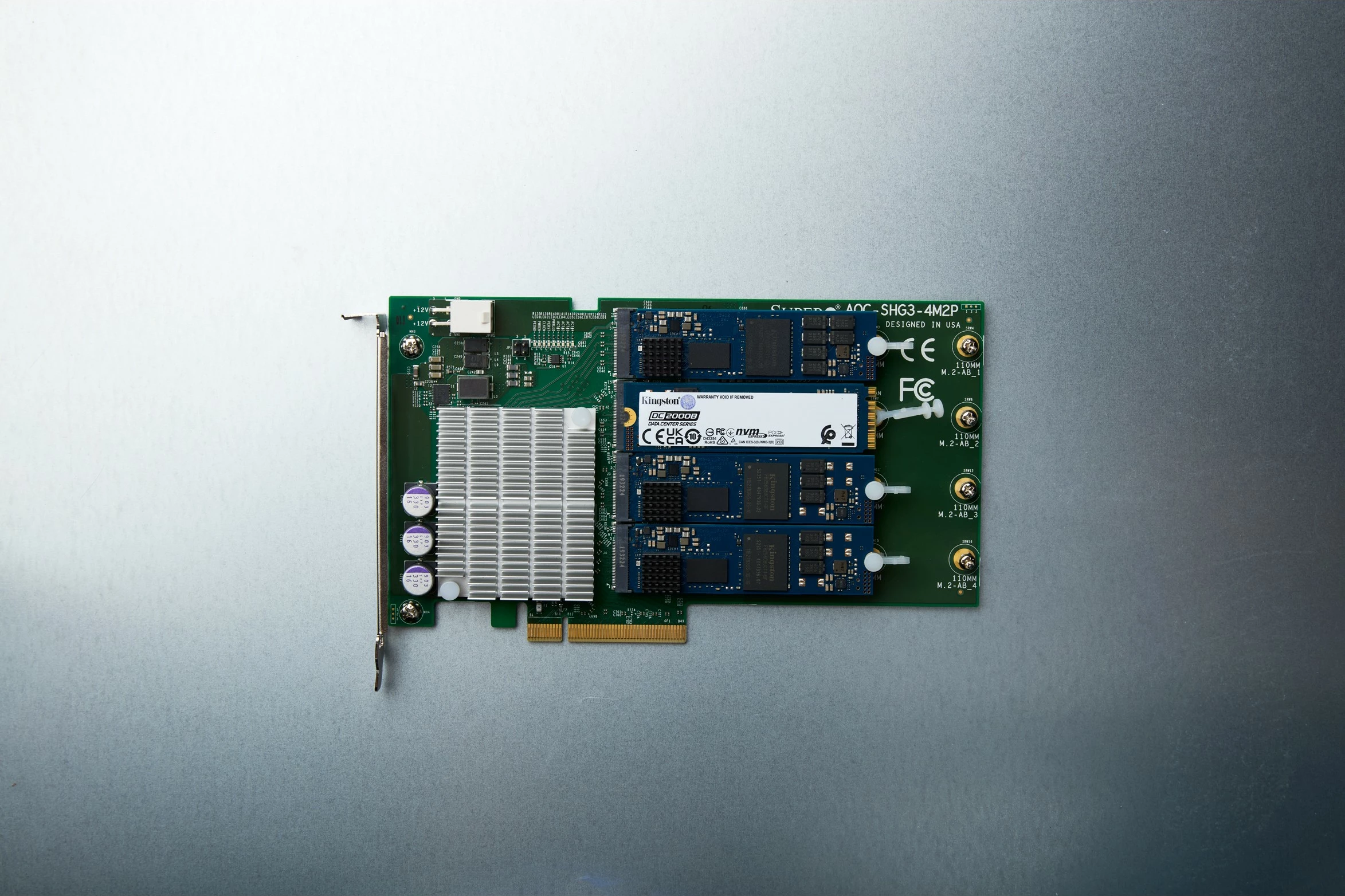 SSD Kingston DC2000B 240 GB PCIe 4.0 M.2, 4500 MB/s