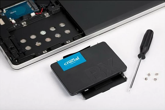 Disk SSD i brendshëm Crucial BX500 1TB 2.5" SATA III, 540/500MB/s, i zi