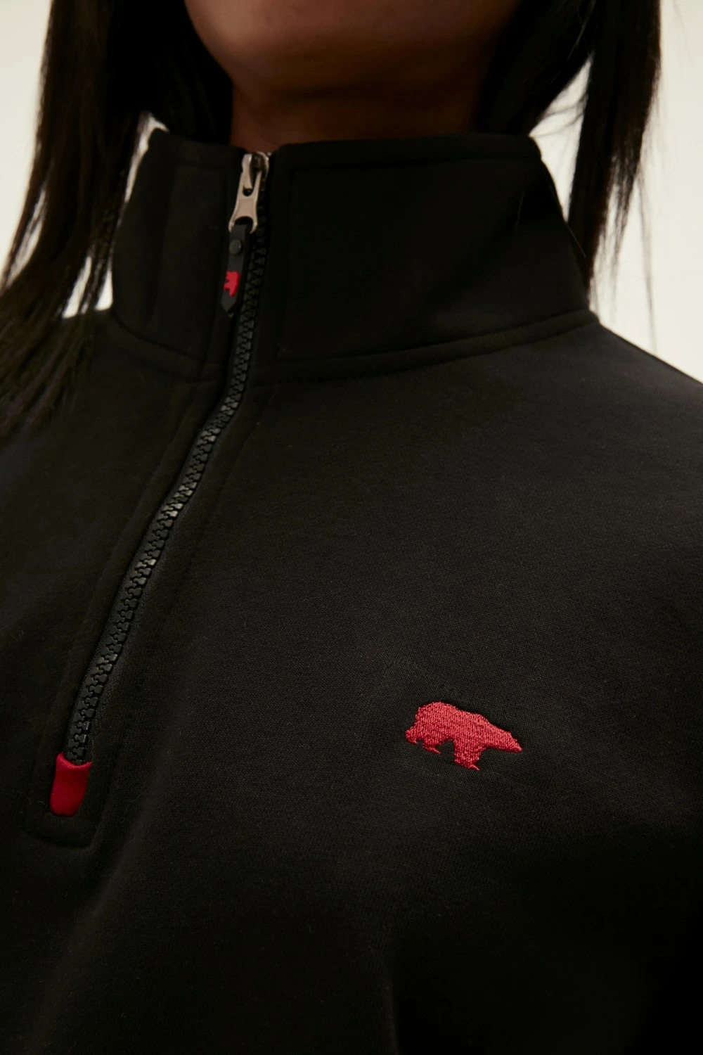 Duks për femra Bad Bear, i zi