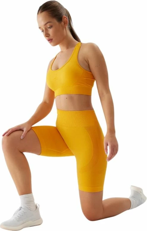 Shorce për femra 4f, të verdha