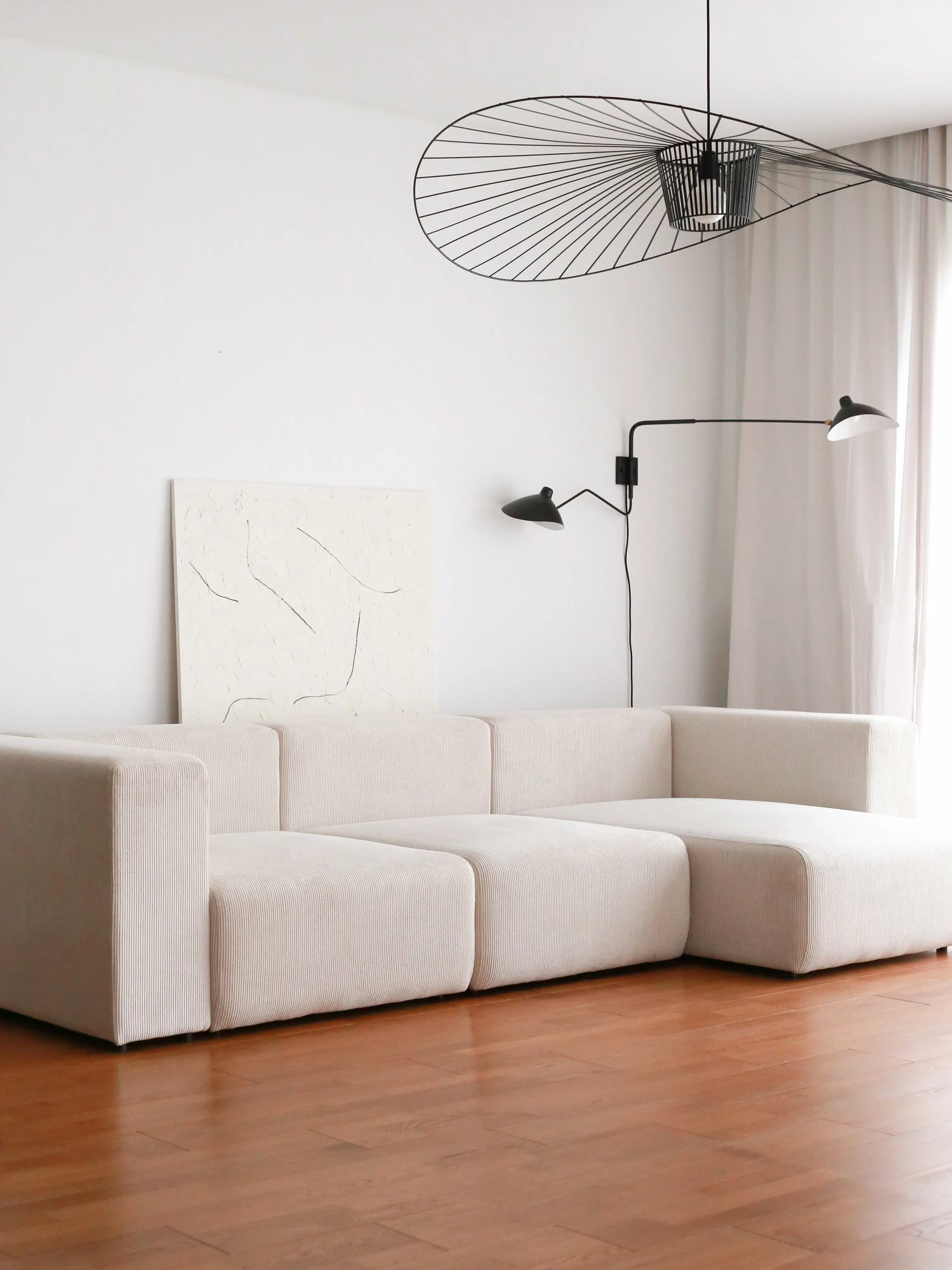 Këndare Yolo, Atelier del Sofa, e bardhë