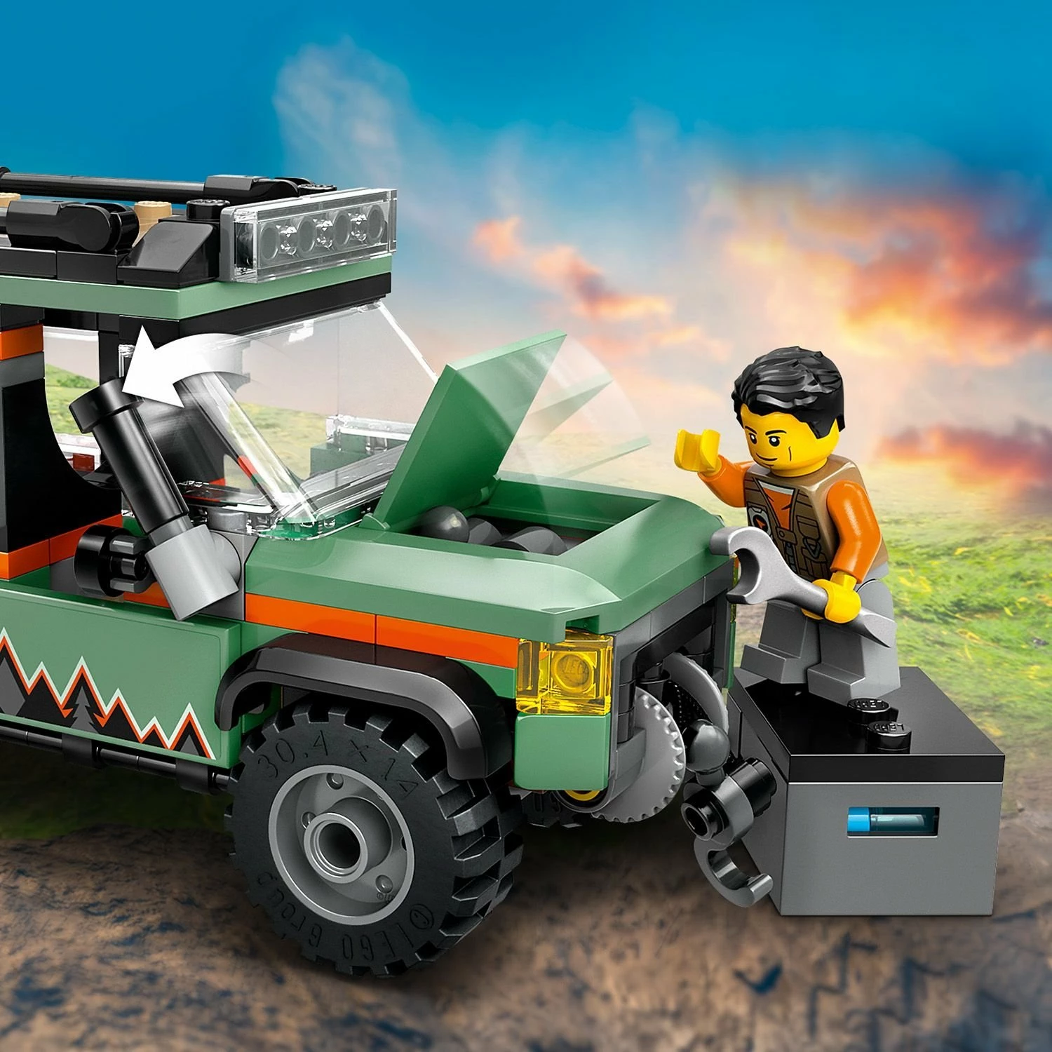 Set LEGO City Mountain Truck Off-Road 4x4 60447, 221 pjesë, për fëmijë 6+, jeshile/zezë