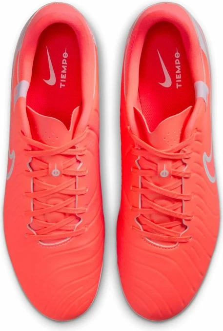 Atlete futbolli Nike për meshkuj, portokalli [Madhësia: 39]