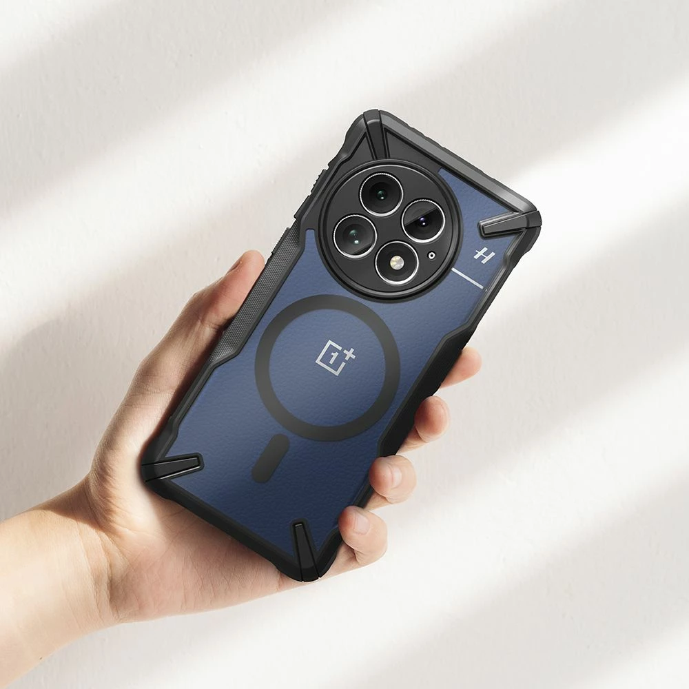 Mbështjellës Ringke Fusion X MagSafe për OnePlus 13, i zi
