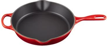 Tigan për skuqje dhe servirje, Le Creuset, High 26 cm, model 20187260600422, e kuqe qershie