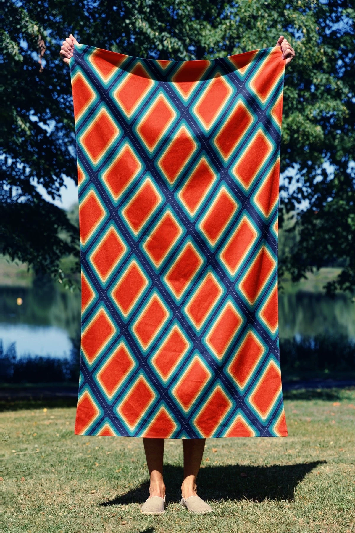 Peshqir plazhi Mijolnir, kuti të kuqe, 90x150cm
