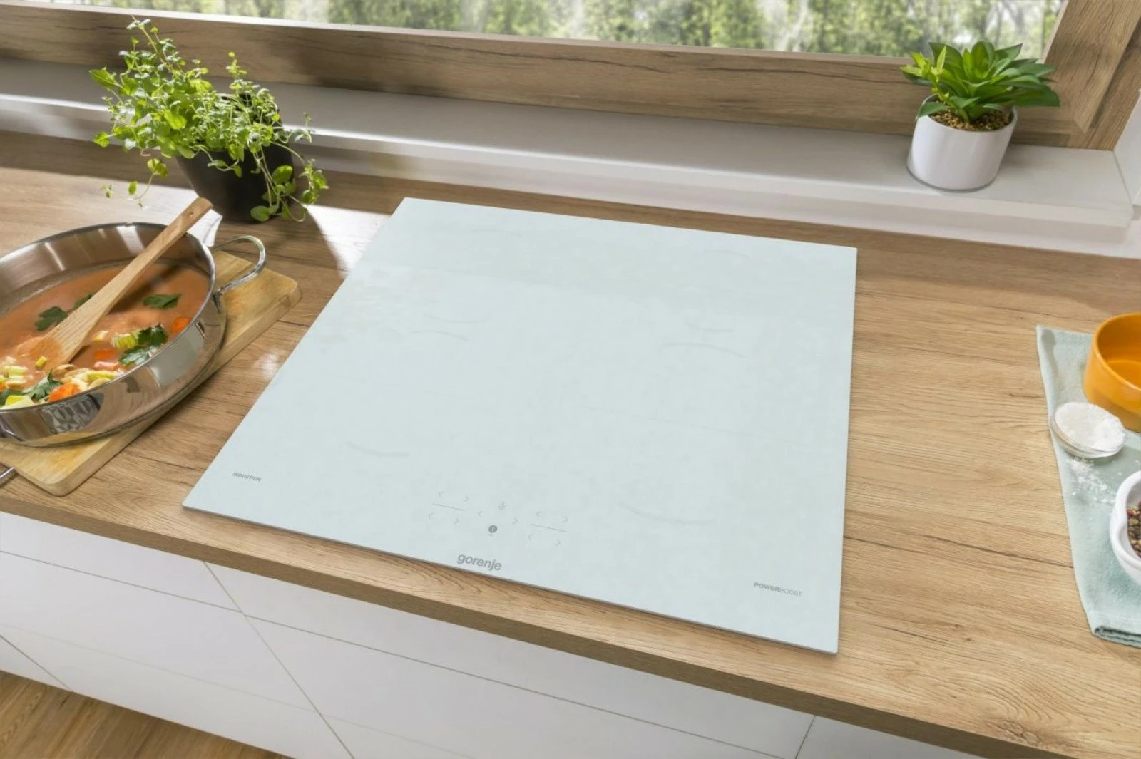 Pllakë gatimi me induksion Gorenje GI6401WSC, 4 zona, e bardhë