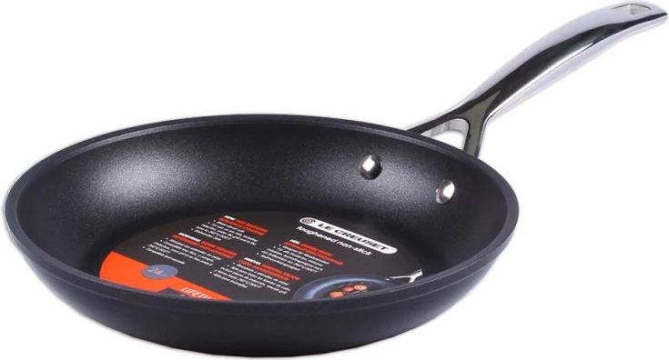 Tigan skuqje i sheshtë, Le Creuset, 51112240010002, Toughened Non-Stick, 24 cm, lartësi 4.5 cm, ngjyrë e zezë