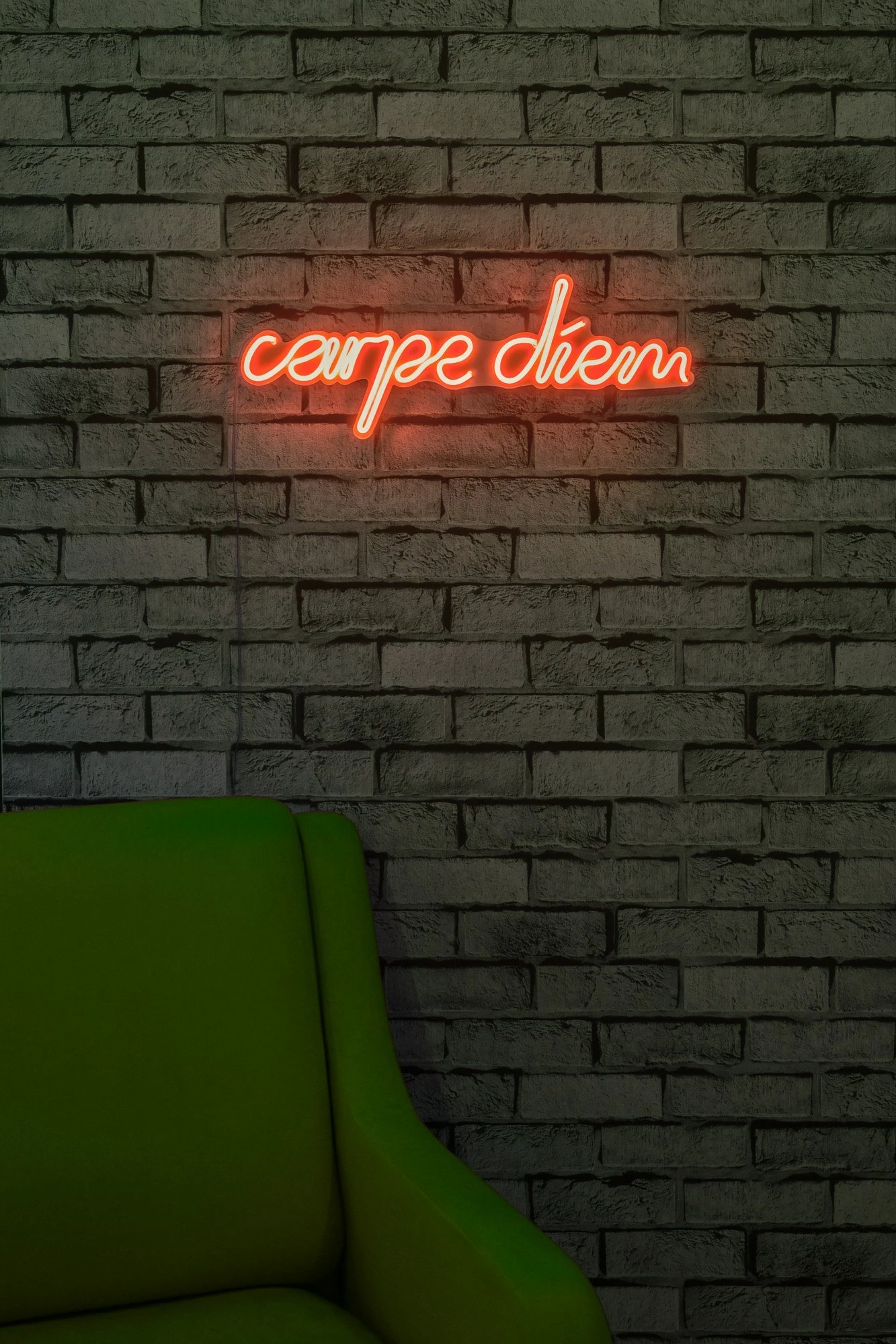 Dritë dekorative LED në mur, plastikë, 'carpe diem', e kuqe