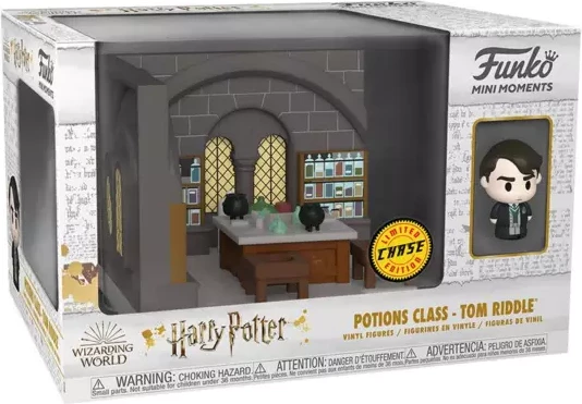 Figurinë vinyl Funko Mini Moments Harry Potter Anniversary Potions Class - Draco Malfoy (mundësi Chase Tom Riddle)