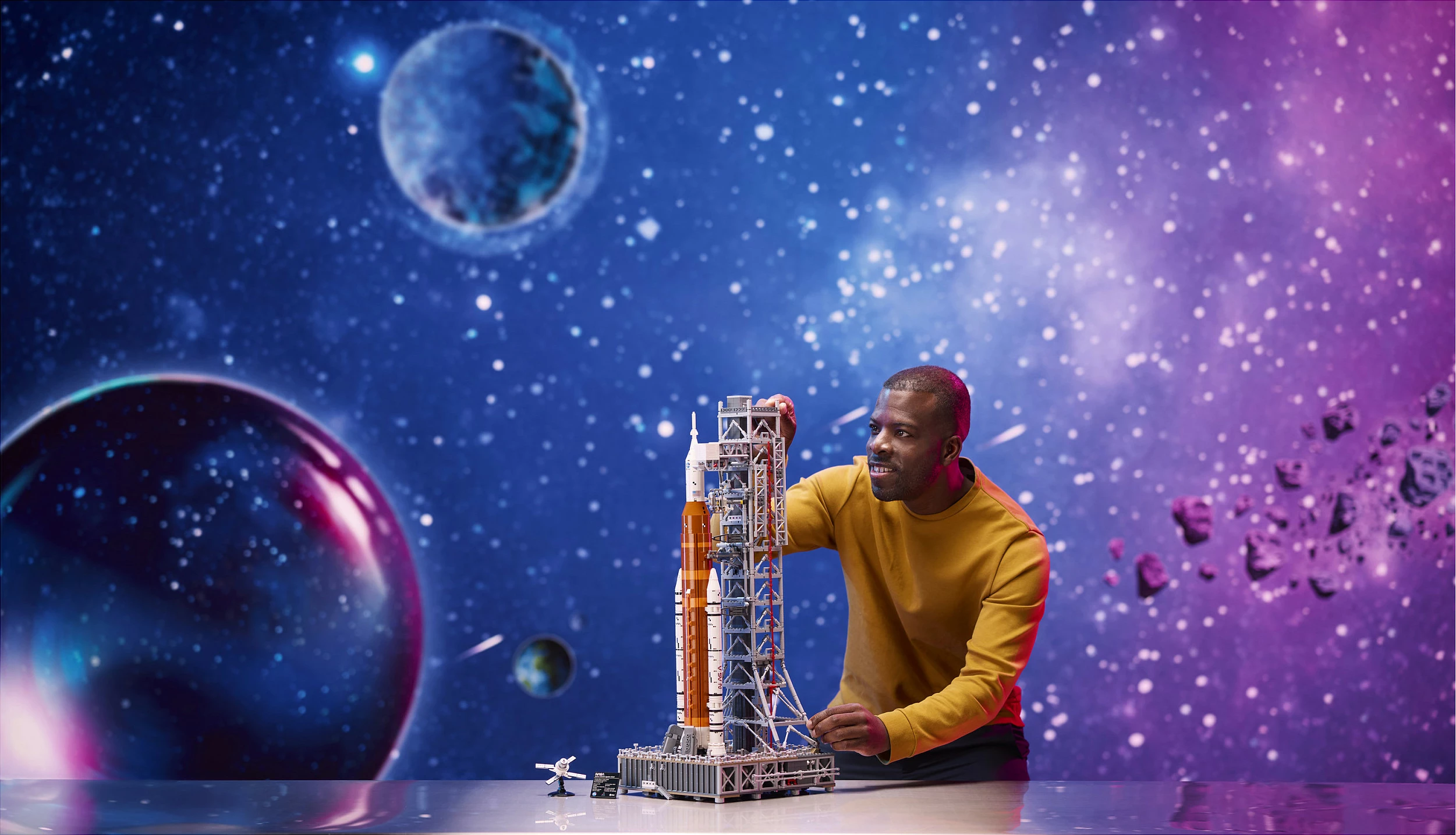 Set ndërtimi LEGO Icons NASA Artemis Space Launch System 10341, 3601 copë, multikolor