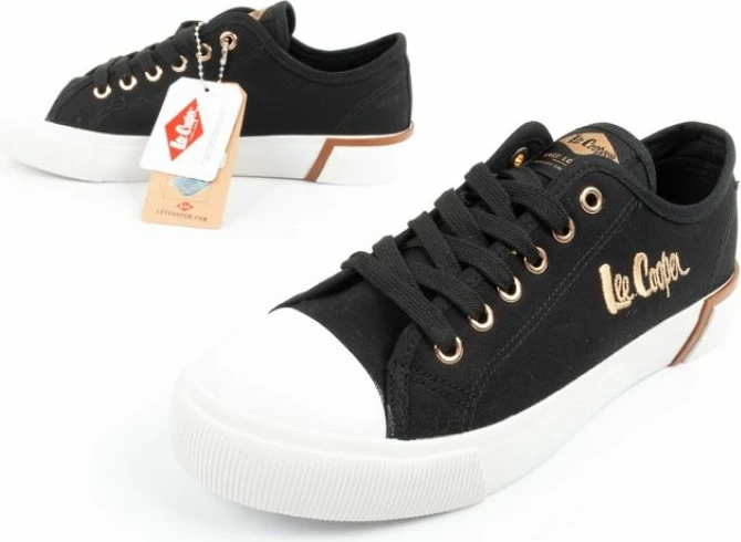 Atlete për femra Lee Cooper, të zeza