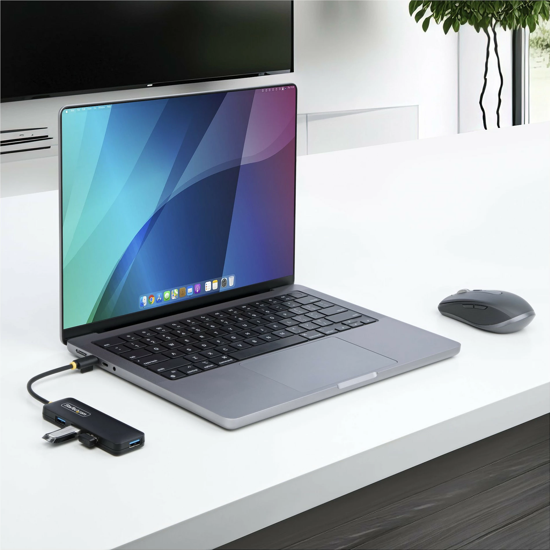 Hub USB-C StarTech 4-Port USB 3.2 Gen 1, 4x USB-A 5Gbps, i zi