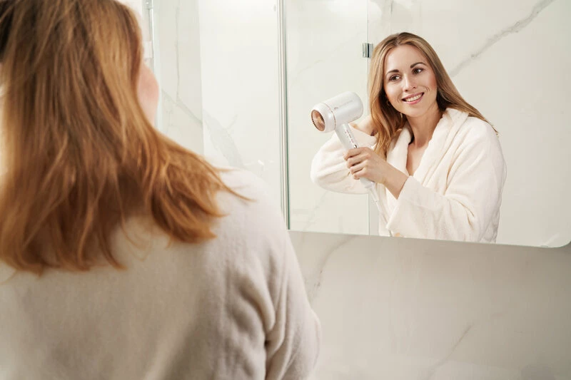 Tharëse Flokësh ETA FENITÉ EXCLUSIVE 932090000