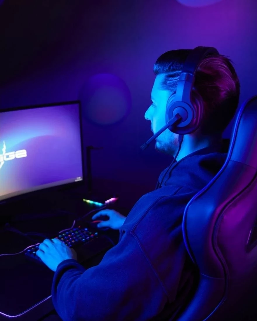Kufje gaming uRage SoundZ 200v2, USB-C/USB, me mikrofon, të zeza