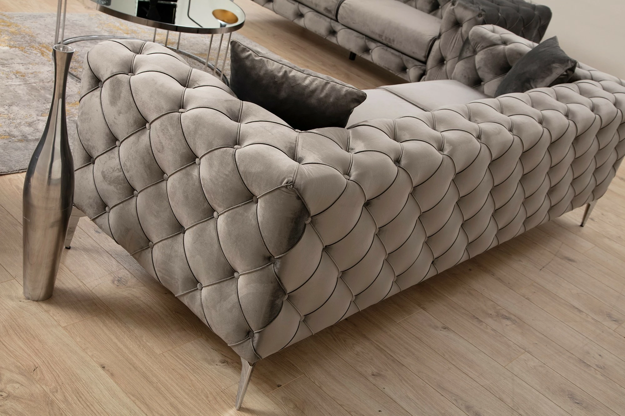 Divan treshe Como, ngjyrë antracit, Atelier del Sofa