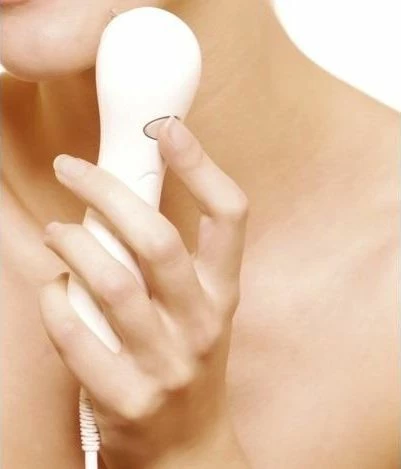 Depilator laser Rio Celebrity LAHR2-C 808nm 5 nivele, i bardhë, me valixhe