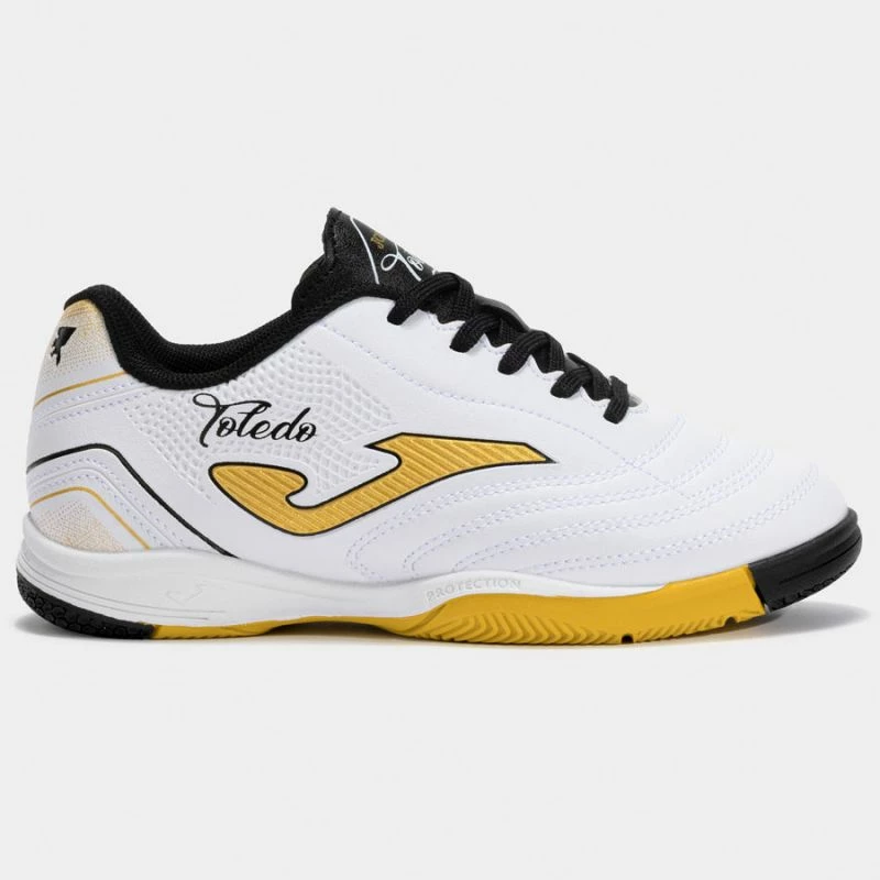 Atlete futbolli për fëmijë Joma, të bardha