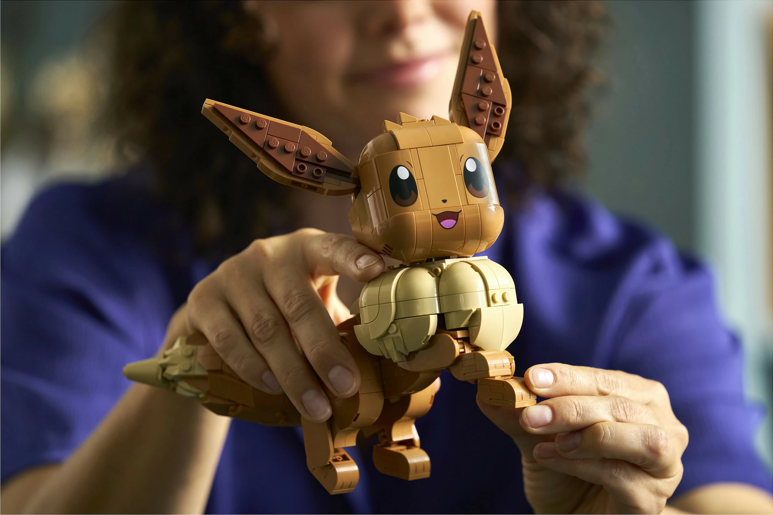 Set ndërtimi LEGO Pokémon Eevee (Evoli) 72151, 587 copë, 18+, Multicolor