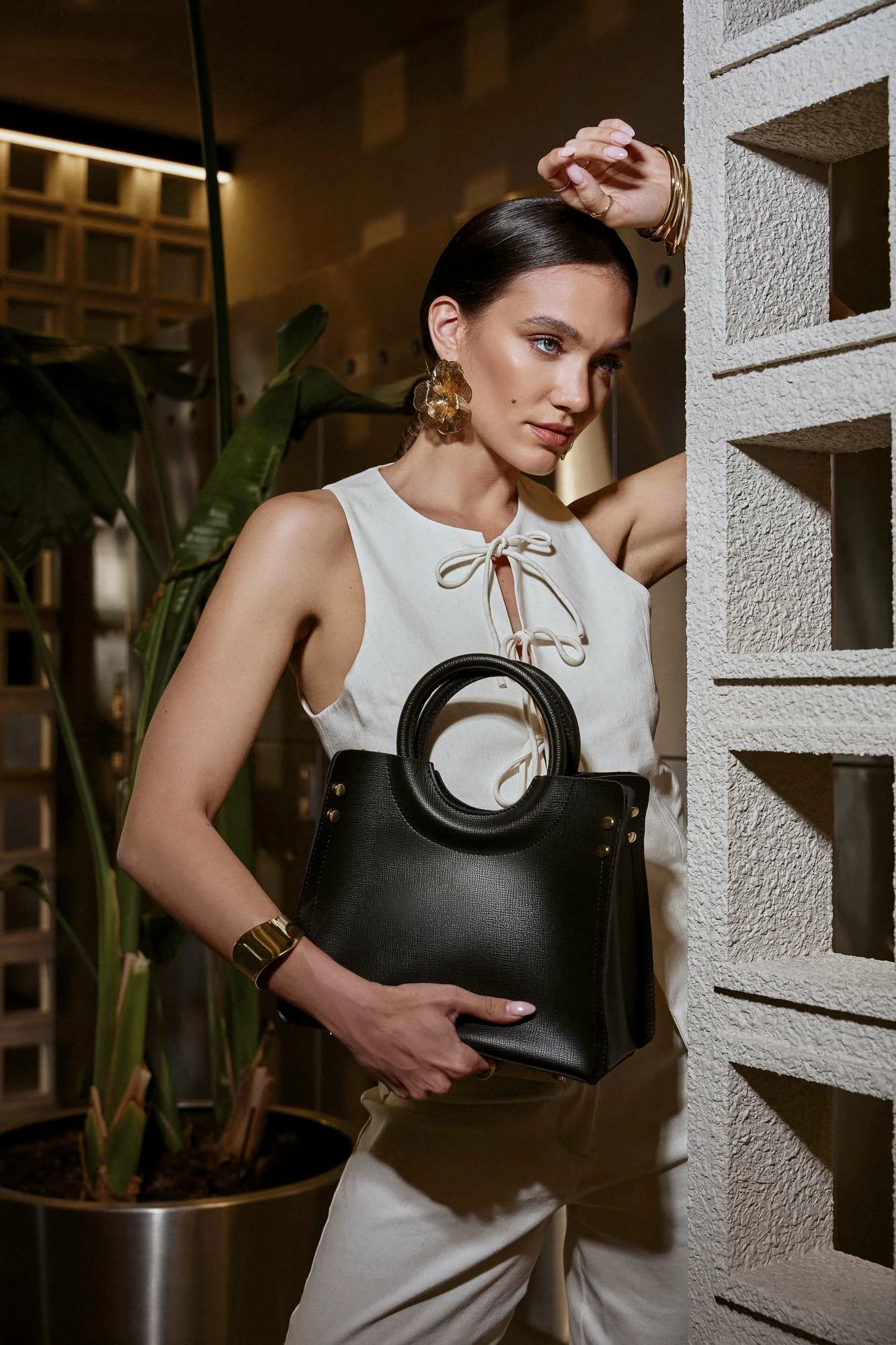 Çantë krahu Lucky Bees, 1229, e zezë