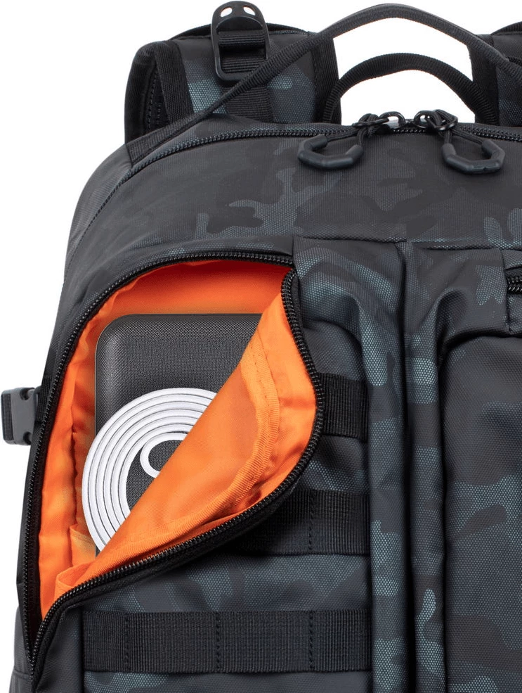 Çantë shpine RIVACASE 7661 Sherwood 32L për laptop 16" dhe tablet 10.1", navy camo