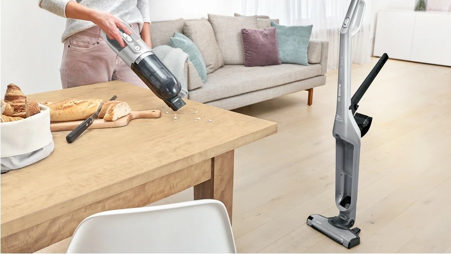 Fshesë me korrent 2-në-1 Bosch Serie 4 BBH3K2801, Pa qese, Argjendtë