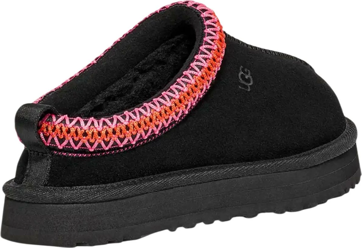 Papuqe për femra UGG JR Tazz 1143776K, të zeza [Madhësia: 36]