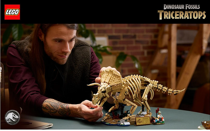 Set ndërtimi LEGO 77985 Dinosaur Fossil Triceratops, 1154 copë, 18+, multikolor