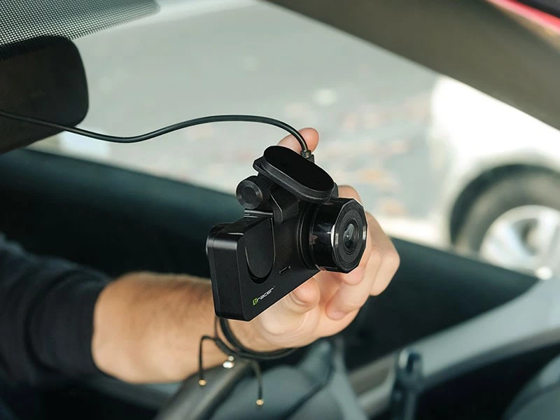 Kamerë makine Tracer HALO 360D me 2 kamera, Full HD 1080p, ekran 3.0'' IPS, kënd 120°, microSD, USB-C, e zezë