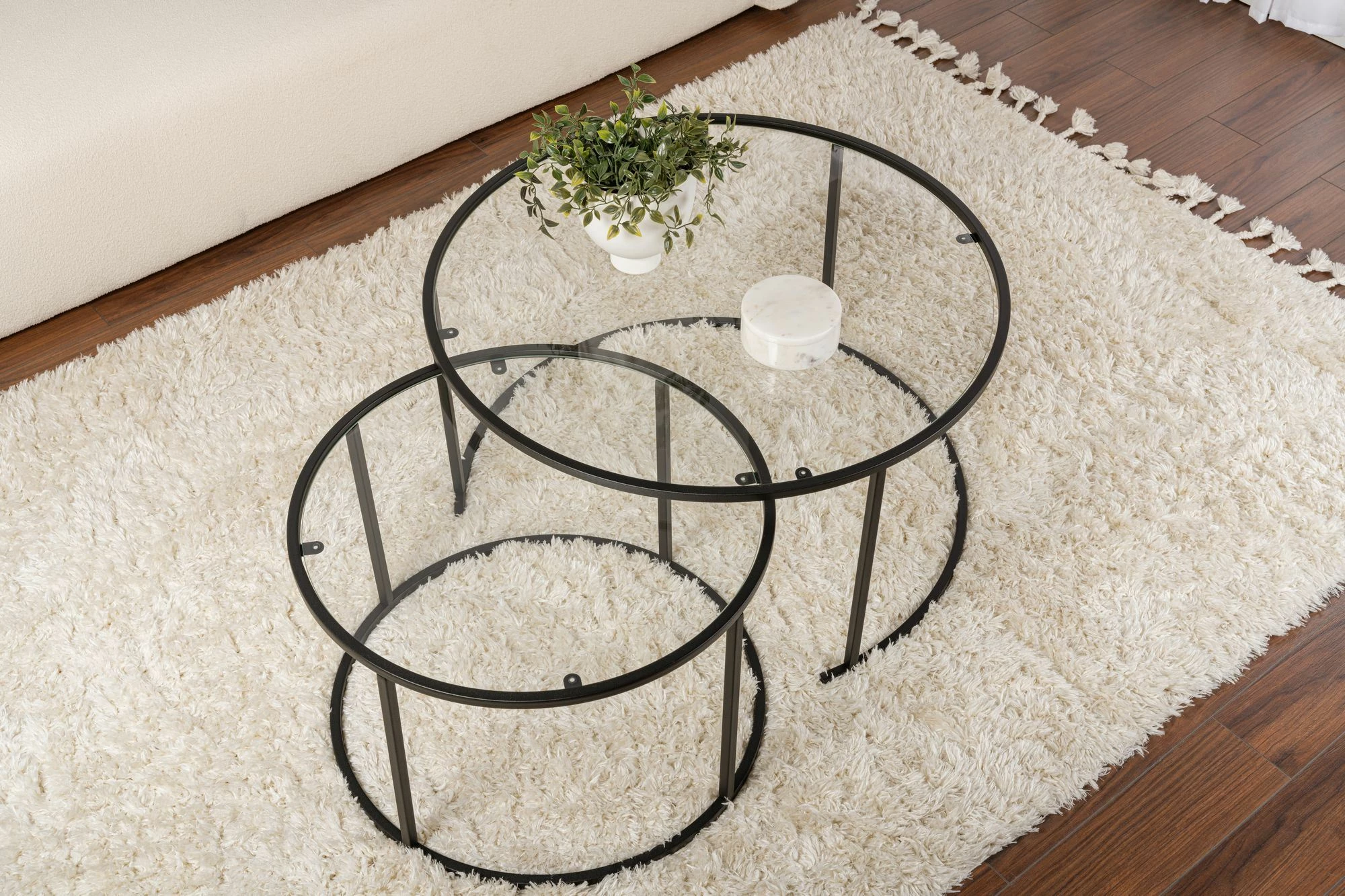 Set tavolinash kafeje Skye Decor, e zezë-transparente, 80-60