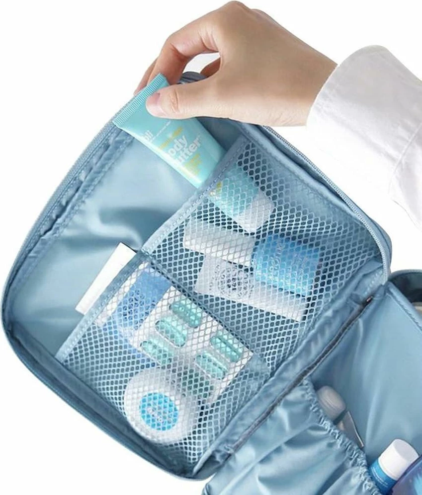 Çantë udhëtimi për kozmetikë 