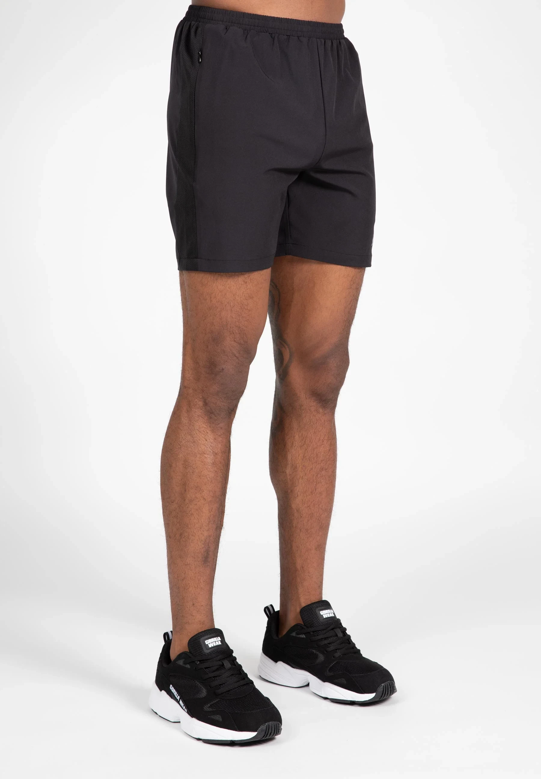 Lubec Shorts - Black [Madhësia: M]