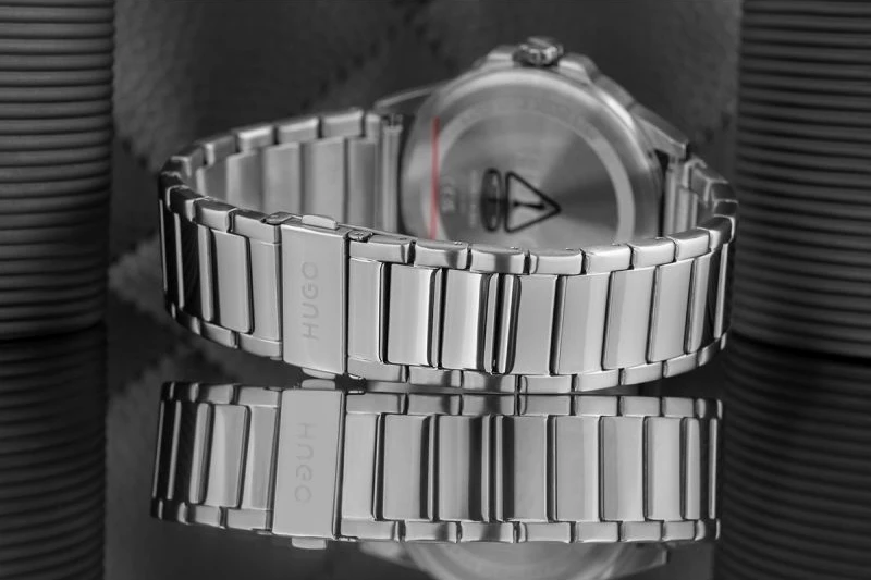 Orë dore për meshkuj Hugo, argjendtë