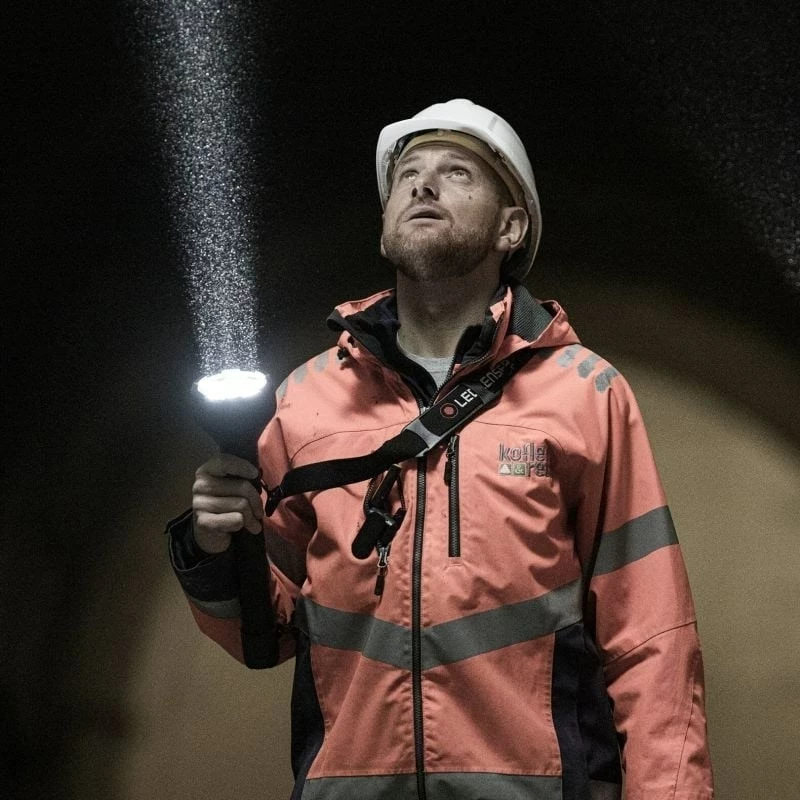 Elektrik dore Ledlenser P21R, LED, alumini, IP68, i zi