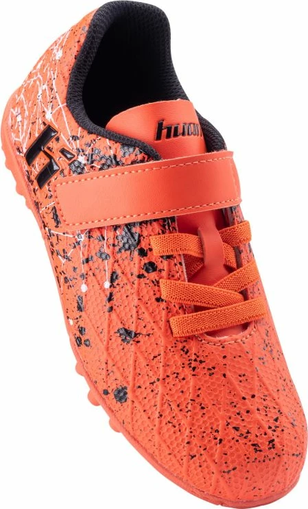 Atlete futbolli për fëmijë Huari